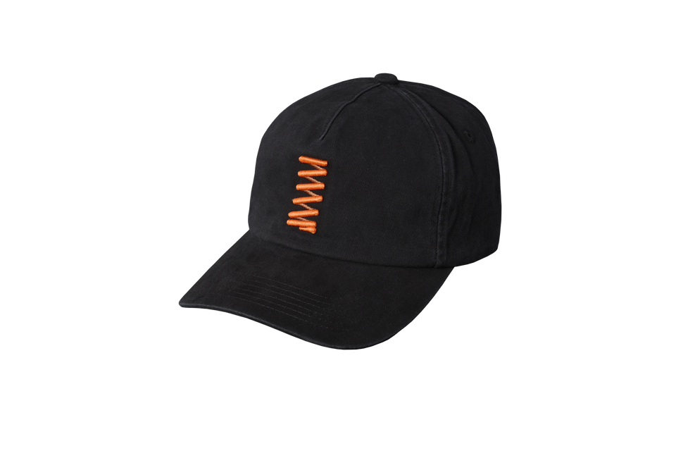 https://serenity-foxfactory.asset.akeneo.cloud/fox_asset_family/media/FOX_COIL_DADHAT_BLACK_ORANGE_26991.png